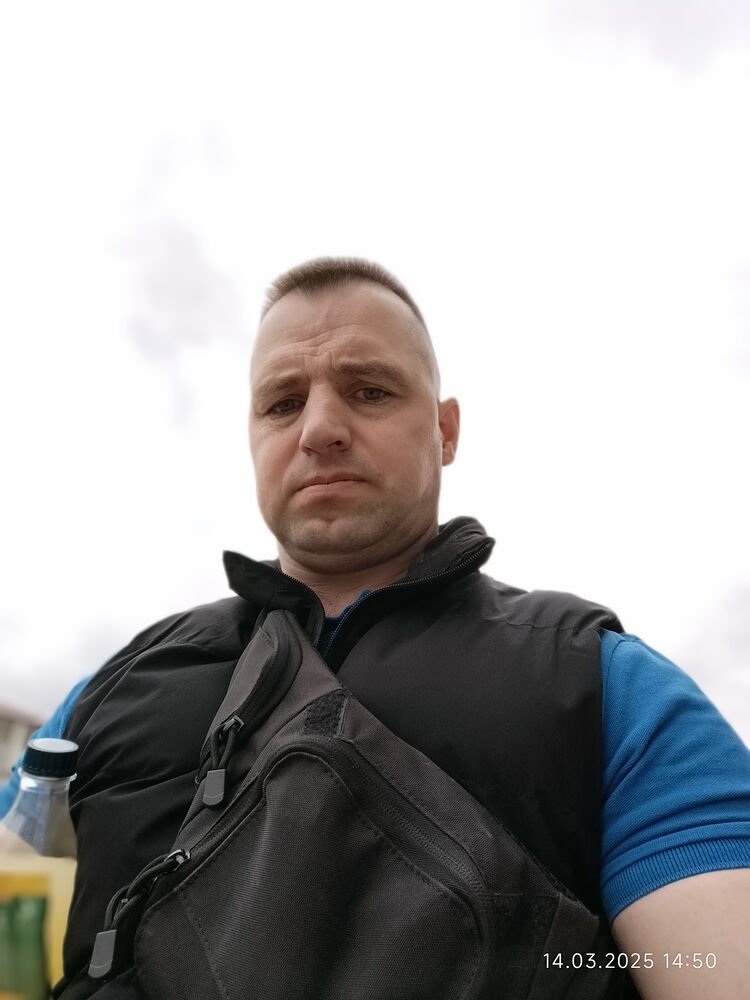  ,   Dima, 44 ,   ,   , c , 