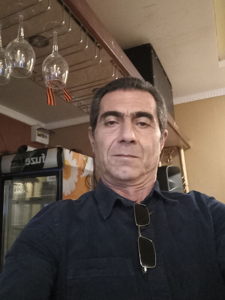  35480977  , 64 ,    