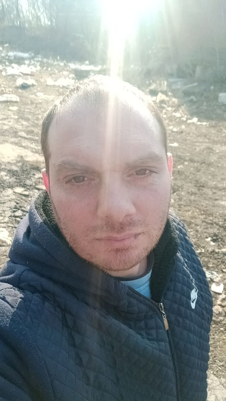  ,   Yahaya, 42 ,   ,   