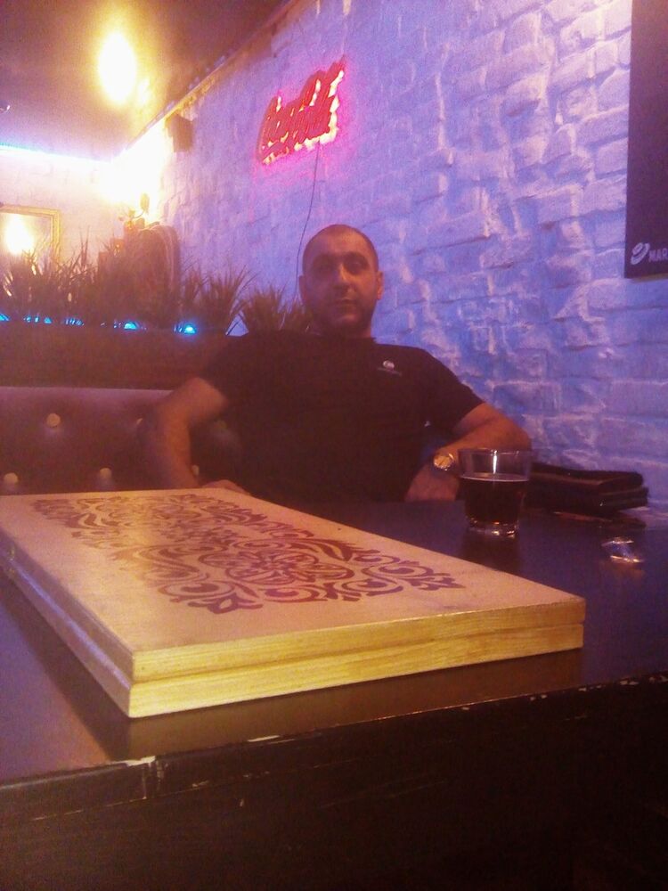  ,   Armen, 44 ,   ,   , c 