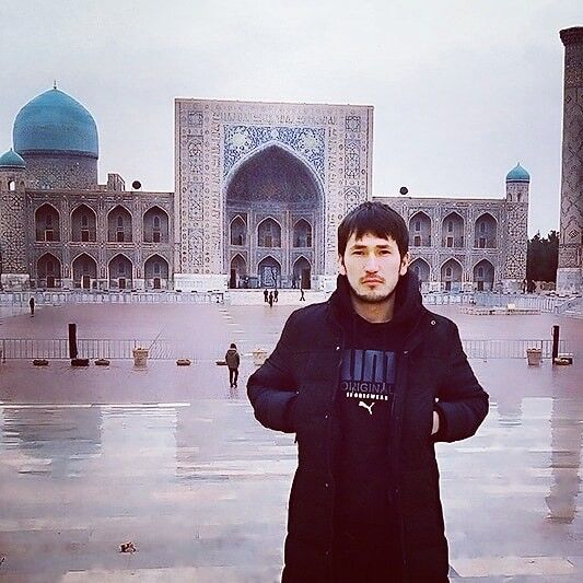  -,   Akmal, 35 ,   ,   , c 