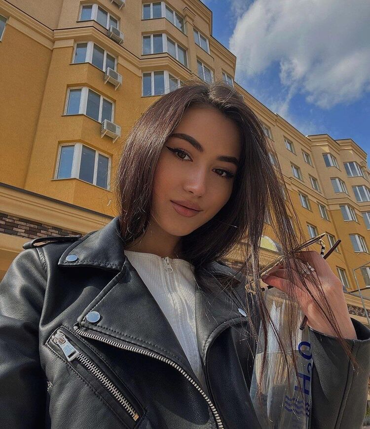  26810557  , 27 ,    -