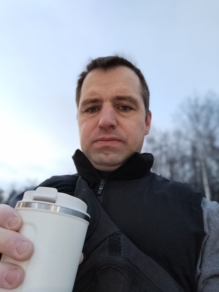  ,   Dima, 44 ,   ,   , c , 