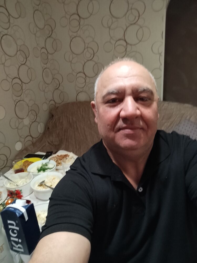  ,   Eldar, 51 ,   ,   