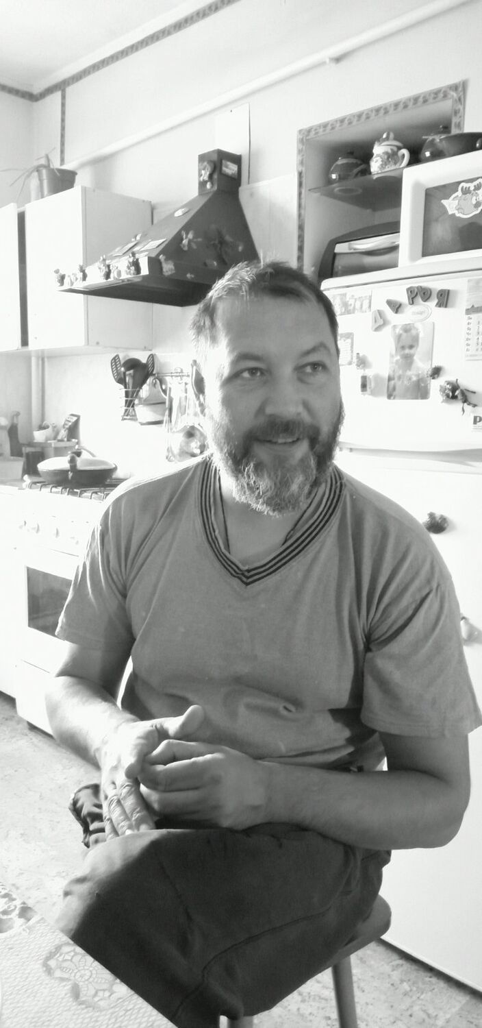  33292057  Igor, 48 ,    