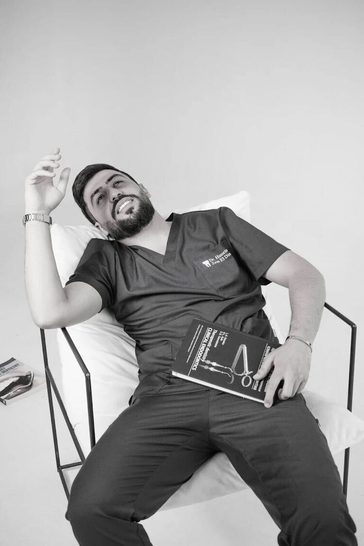  44448487  Hussein, 27 ,    Zahle
