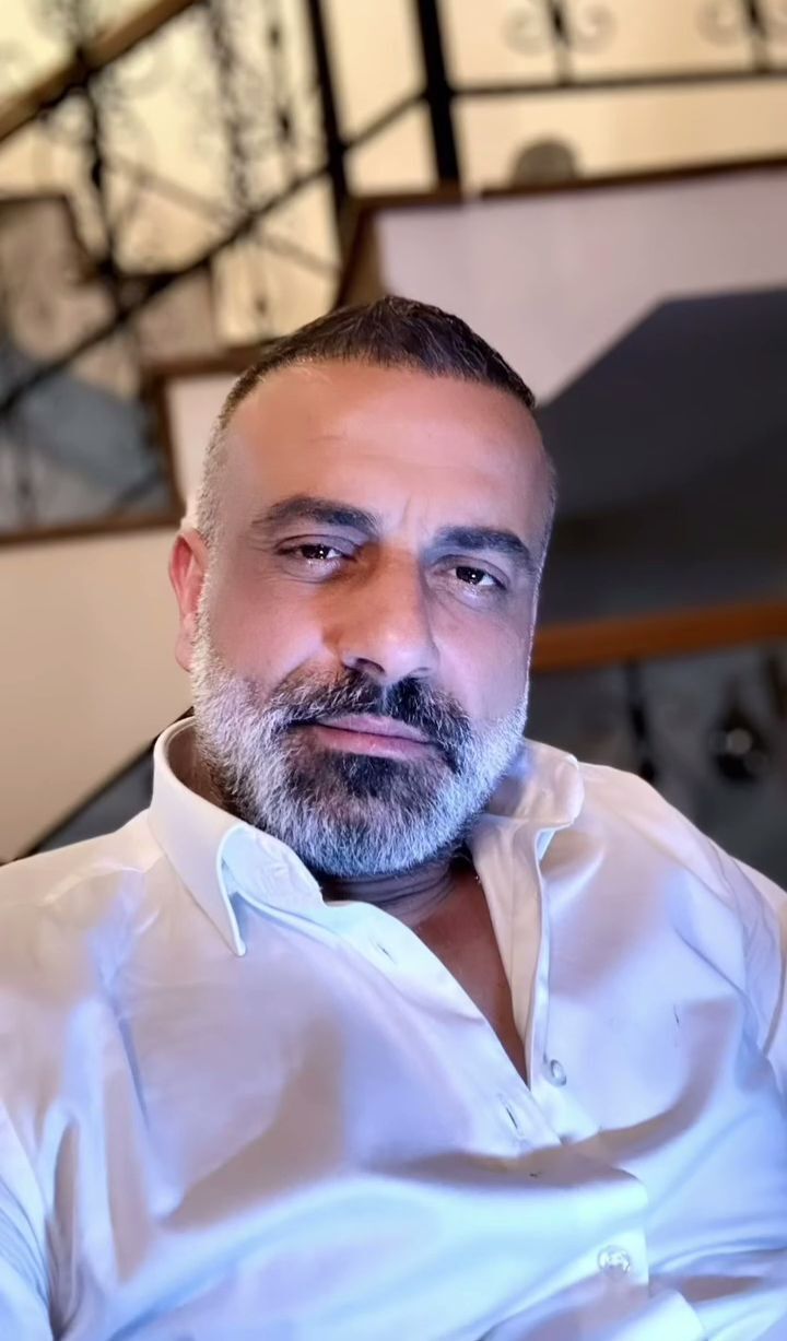  47786177  Alexander, 53 ,    