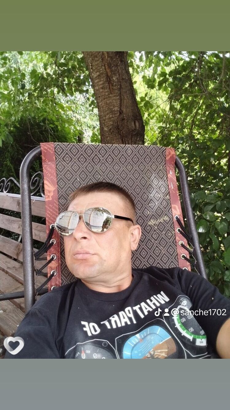  49933637  , 46 ,    