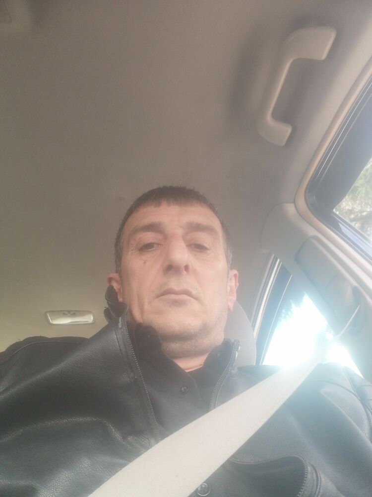  33995377  Yasa, 47 ,    