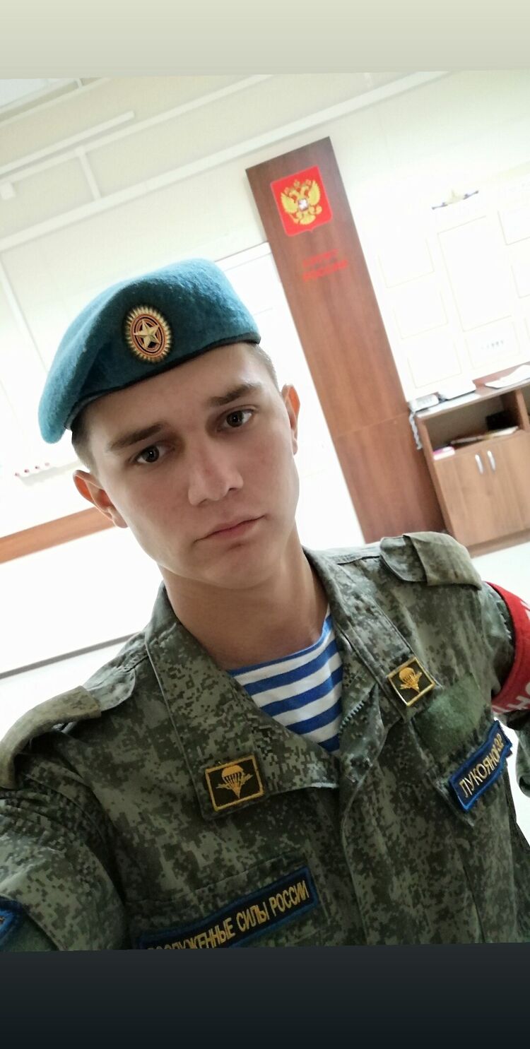  ,   Eduard, 25 ,   ,   