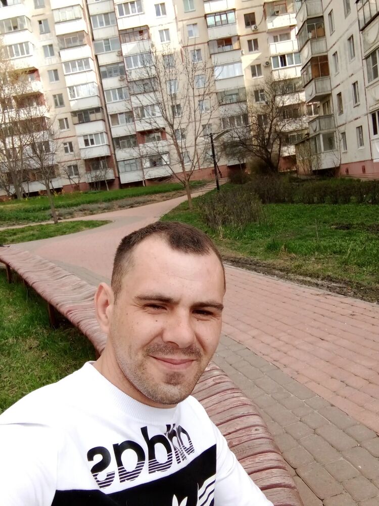  38099287  , 32 ,    