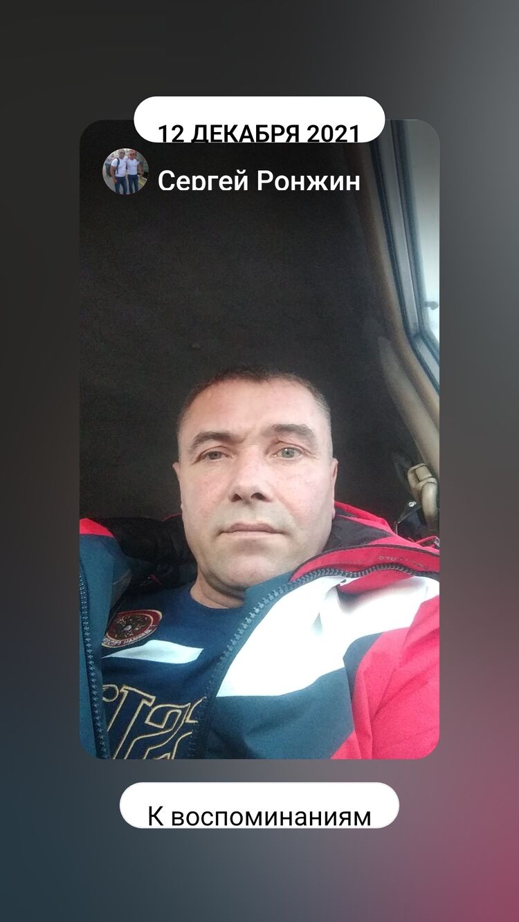  48702637  , 51 ,    