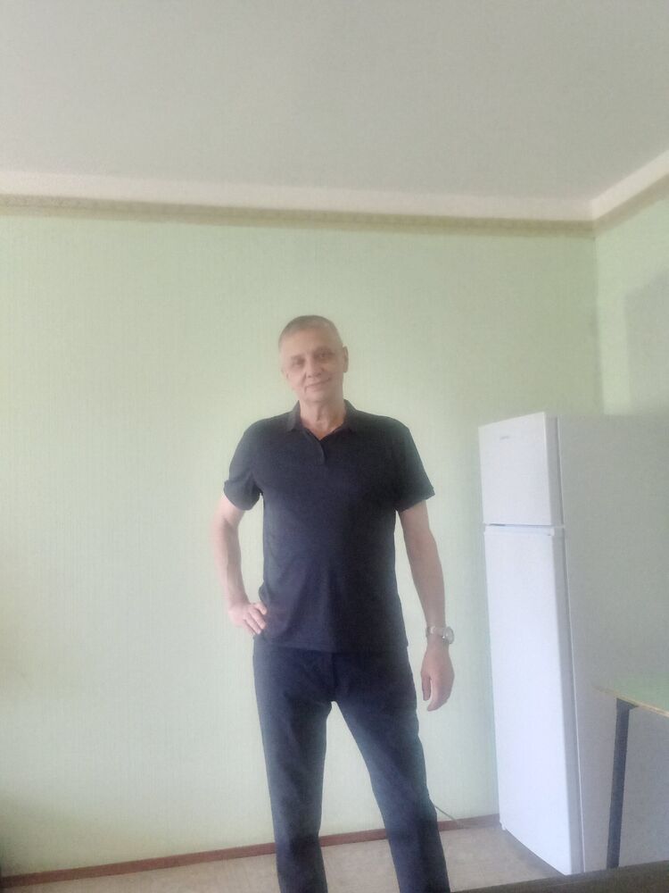  46540607  , 63 ,    