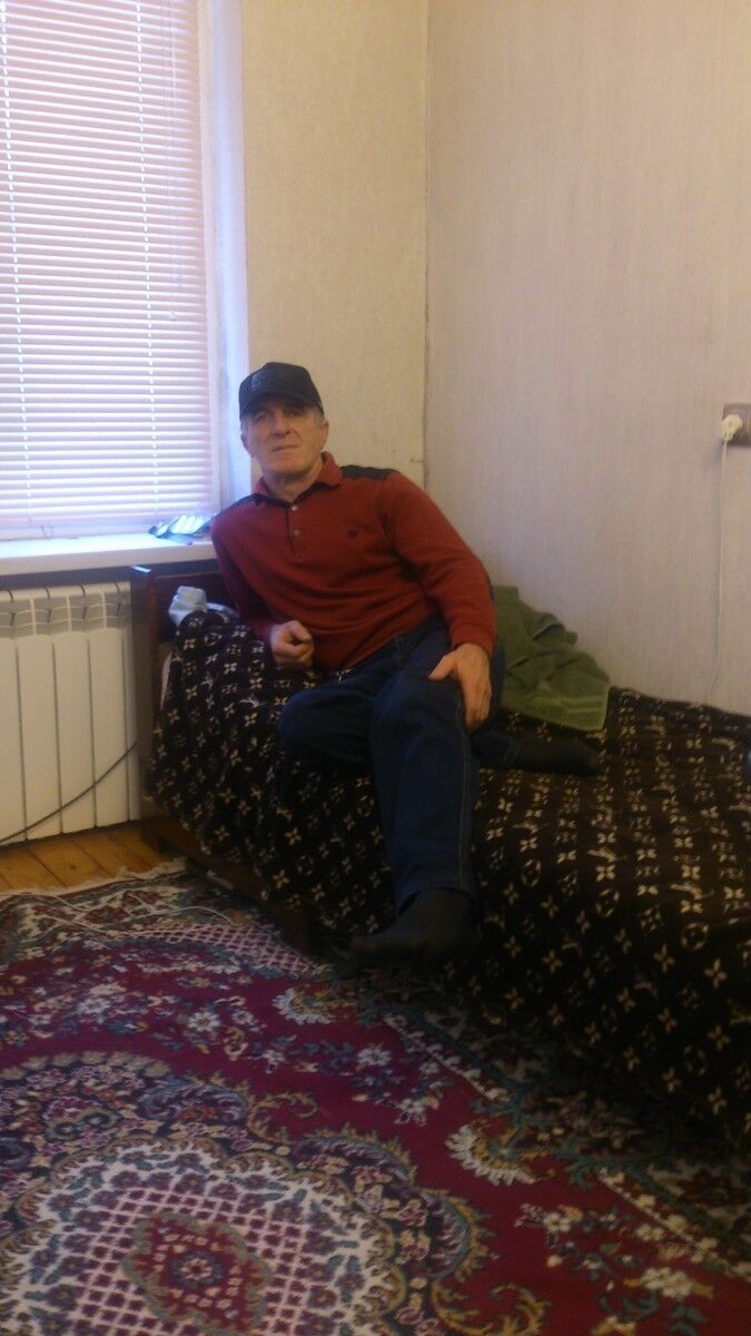  12946317  Magamed, 58 ,    