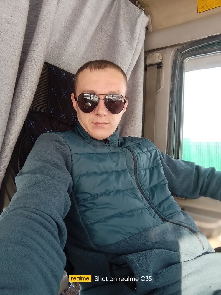  41983147  , 33 ,    -