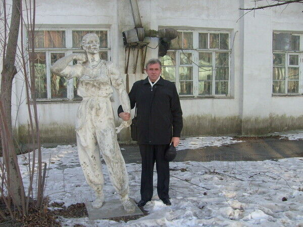  ,   Aleksey, 55 ,   c 