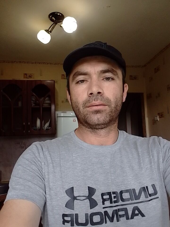  27898487  , 37 ,    