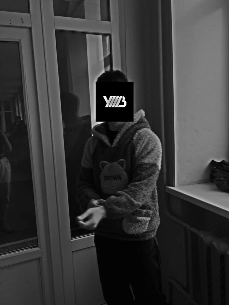  43458617  , 21 ,    