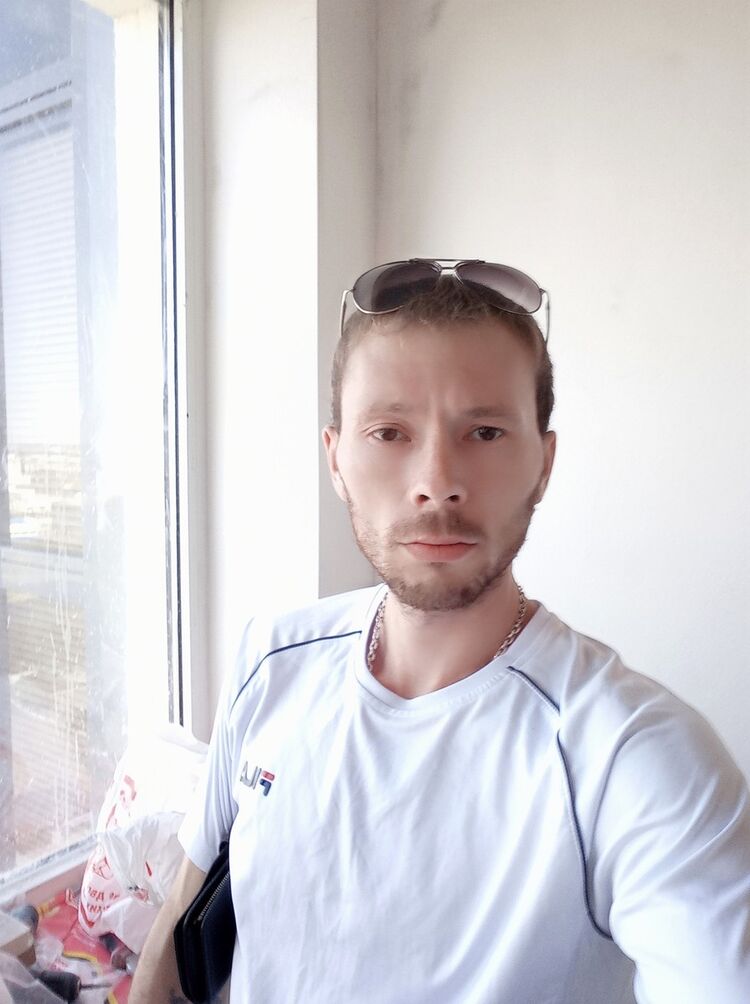  ,   Andrei, 36 ,   ,   , c 
