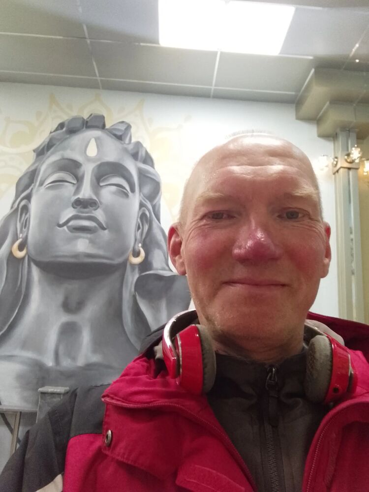  52296727  Sergey, 58 ,    