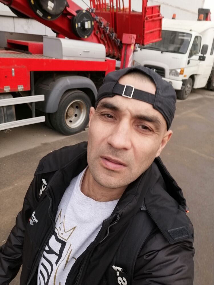  38921827  , 47 ,    