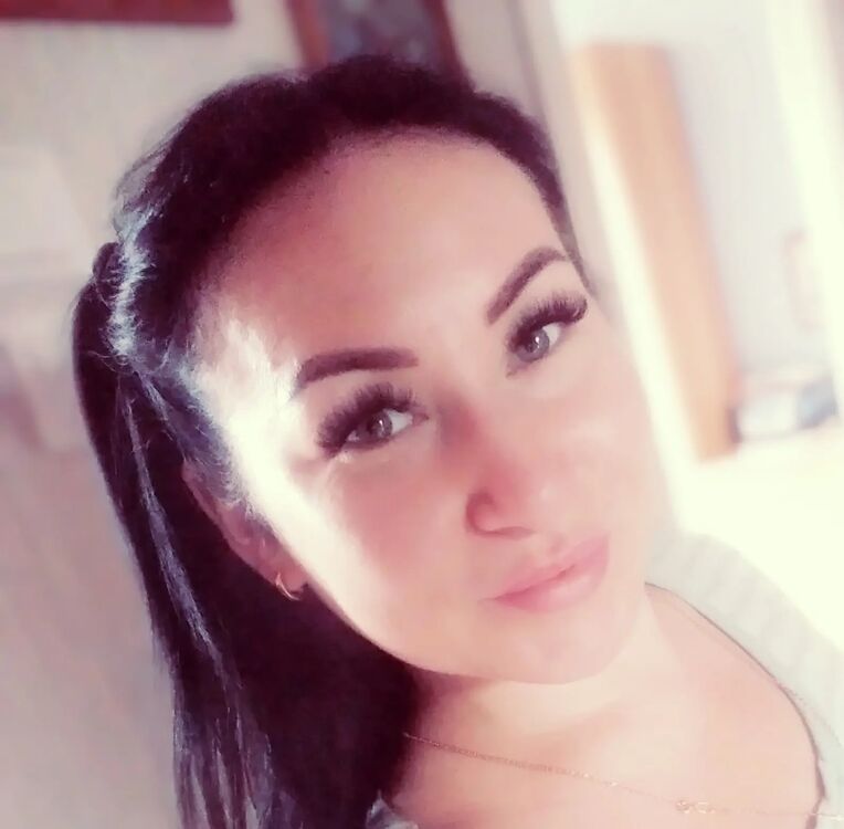  26774687  Anna, 41 ,    