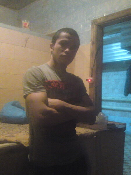  14279407  Timur, 33 ,    