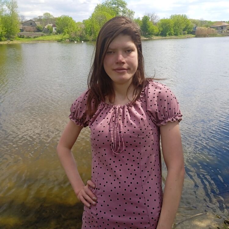  52050377  Olya, 27 ,    
