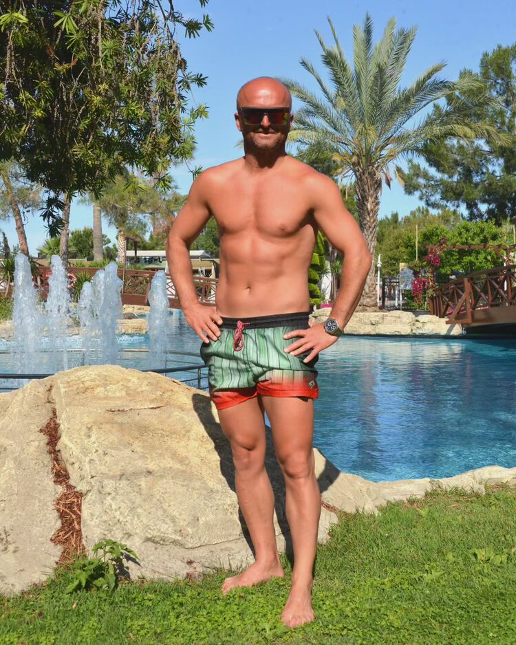  Corlu,   Dans, 43 ,   ,   