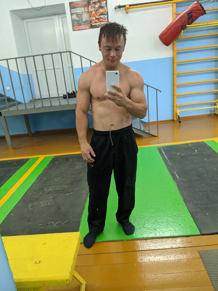 ���� 28212607 ������� Maxim, 34 ����, ���� ���������� � �����-����������