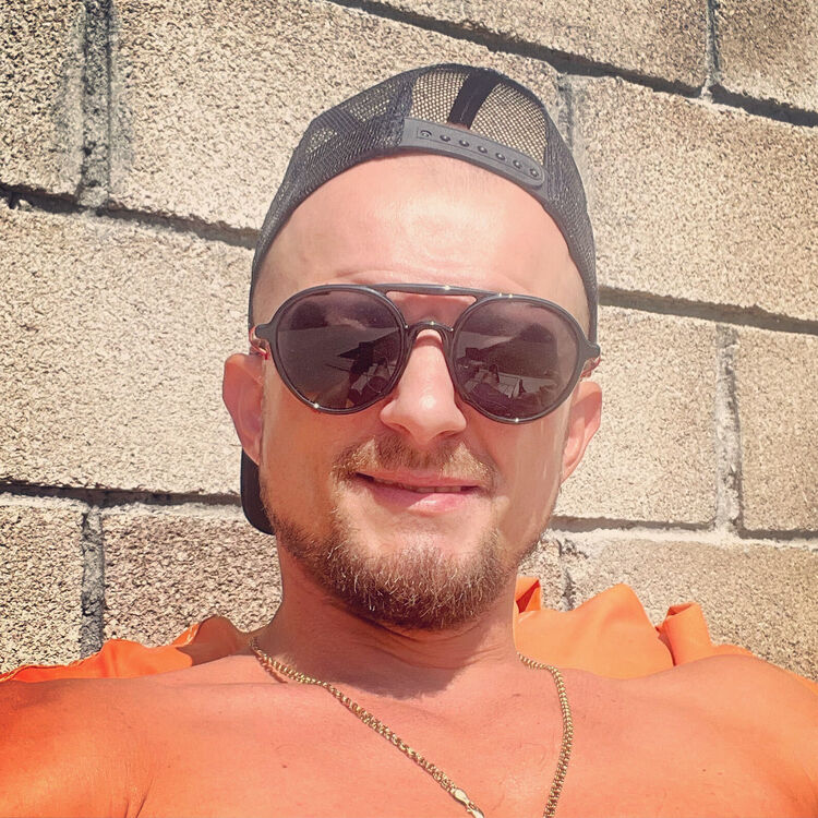  ,   Oleg, 38 ,   ,   , c 