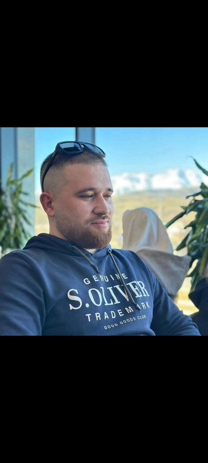  Marbella,   Oleh, 32 ,   ,   , c , 