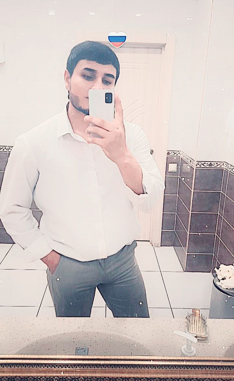  37074217  , 24 ,    