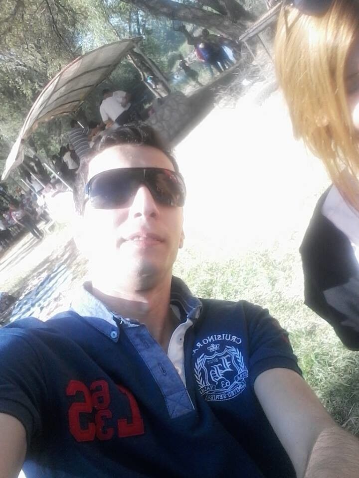  ,   Tiko, 33 ,   