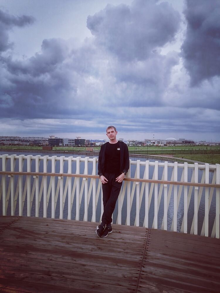  43753037  Sergej, 26 ,    