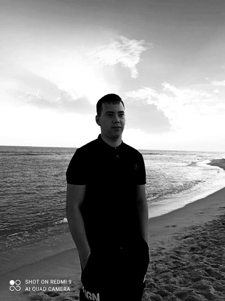  ,   Zheka, 22 ,   ,   