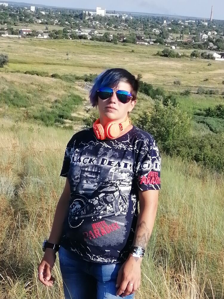  ,   Dark, 30 ,     , c 
