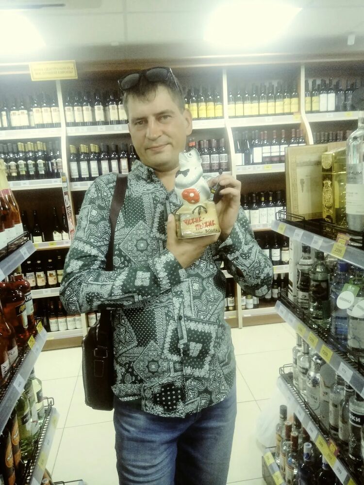  34149867  Ilya, 38 ,    