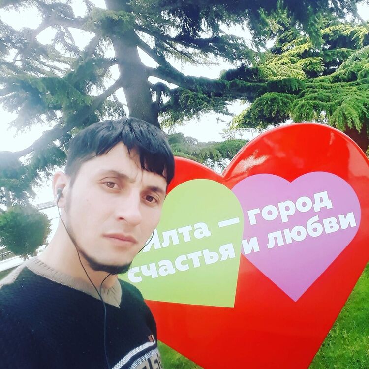  42737107  , 37 ,    