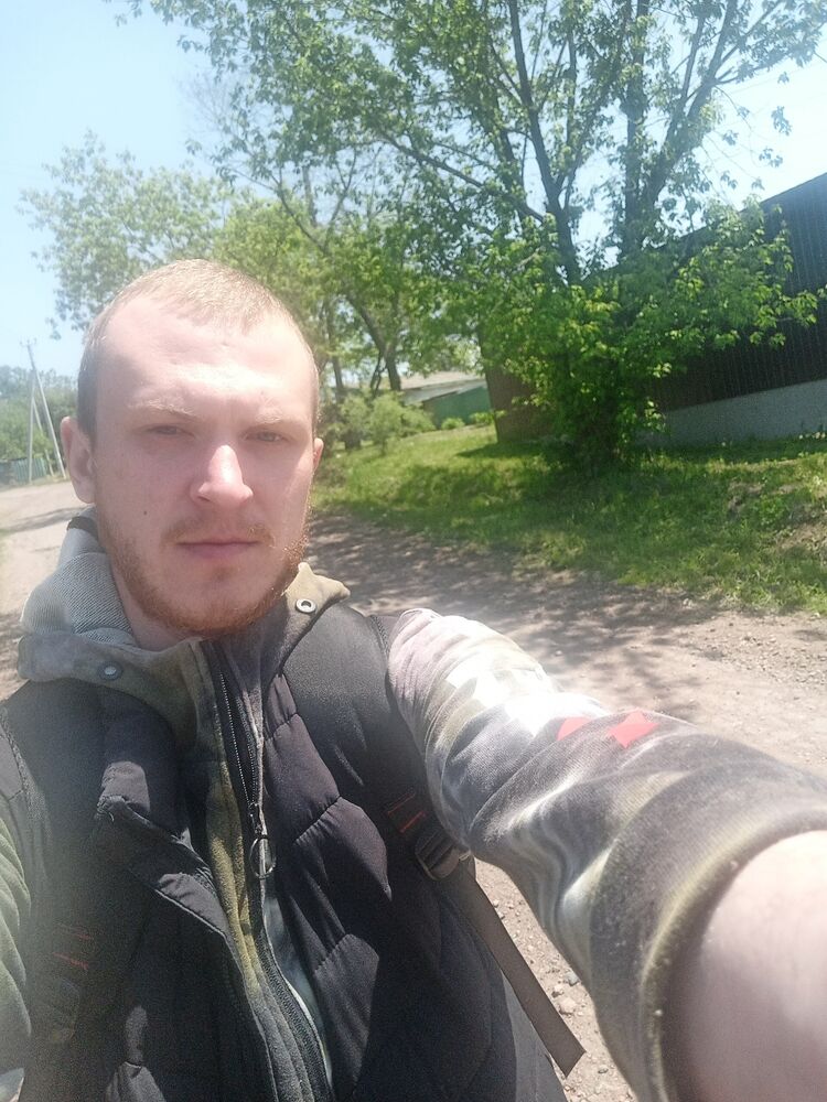  ,   Denis, 28 ,   ,   