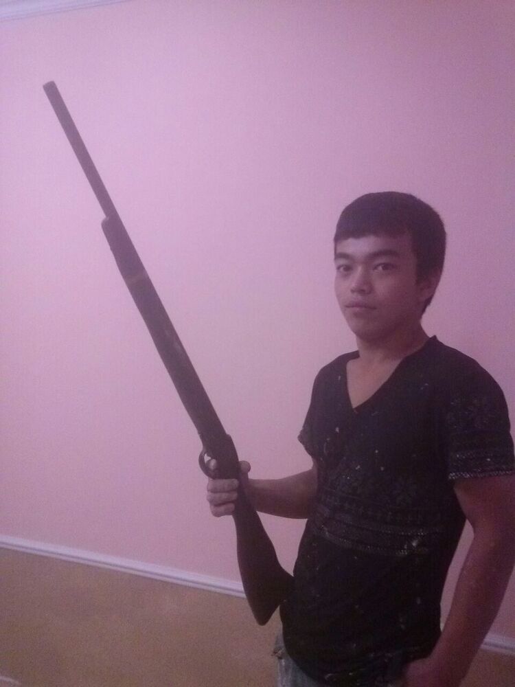  31079457  Temir, 29 ,    