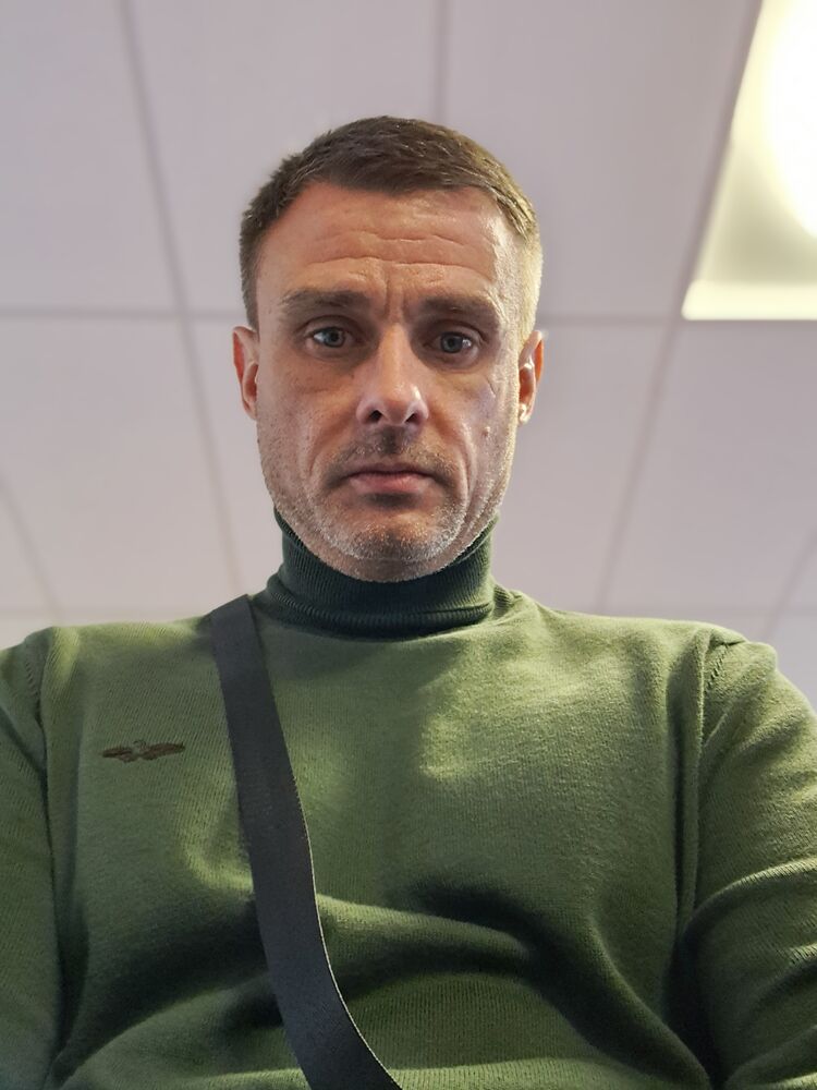 ���������� Adelebsen, ���� ������� Denis, 44 ����, ������������ ��� ����� � ���������, c�������� ���������