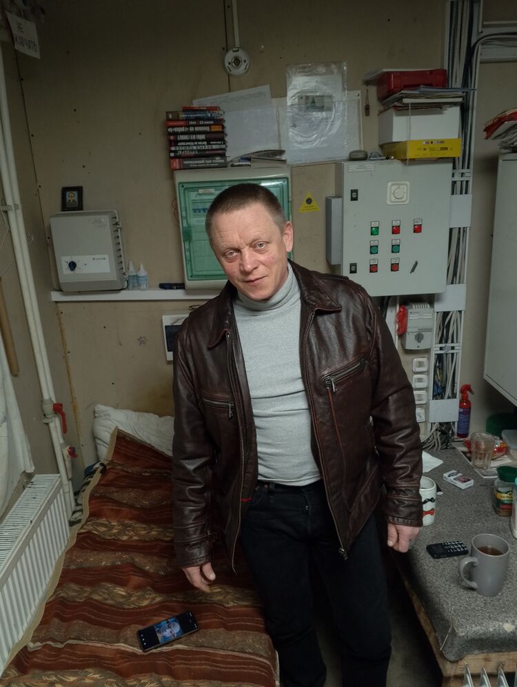 ���� 56210837 ������� �������, 53 ����, ���� ���������� � ������������