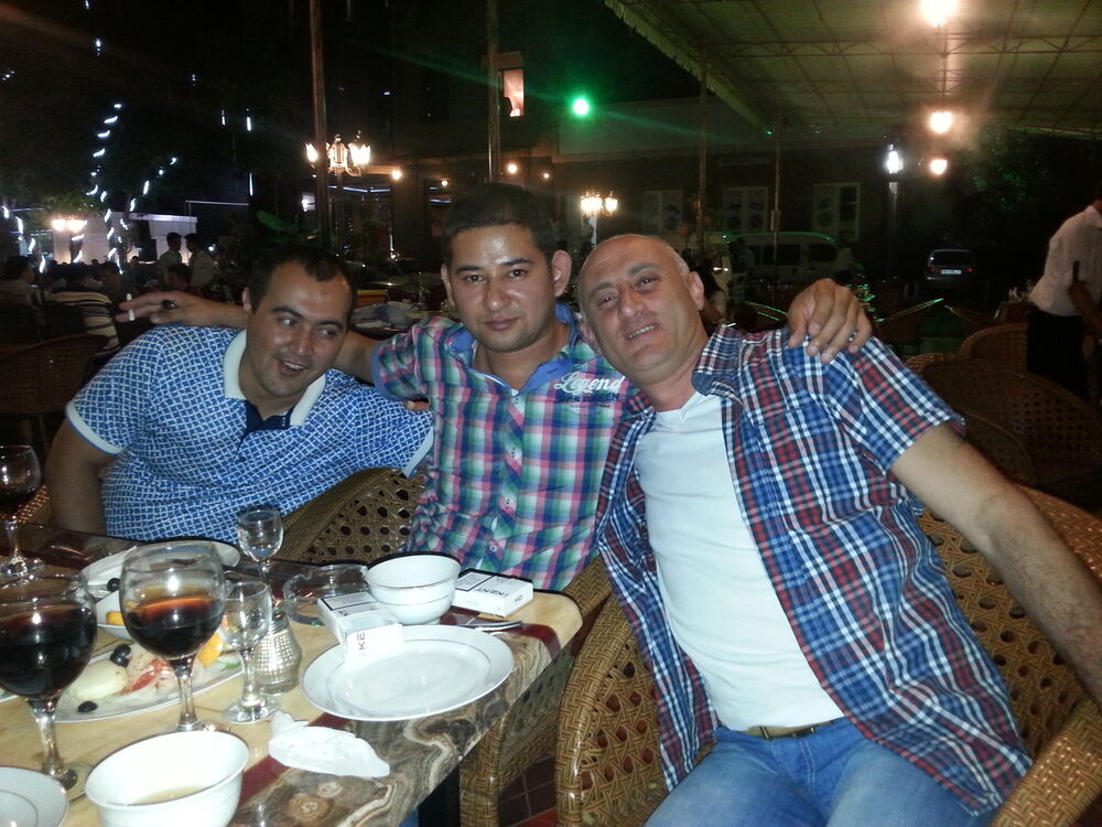  5712597  Sharof, 40 ,    