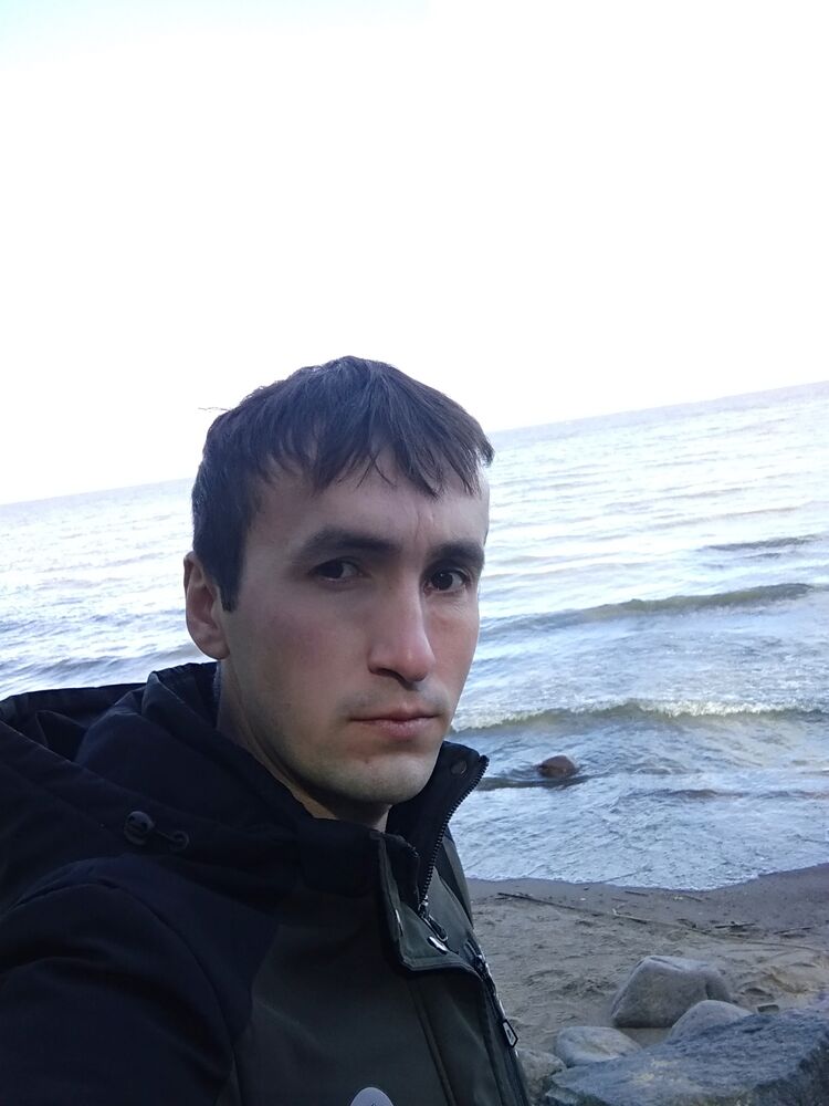  ,   Aleksandr, 34 ,   ,   