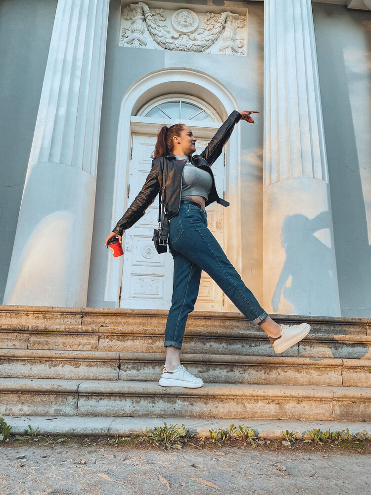  26817737  , 28 ,    -