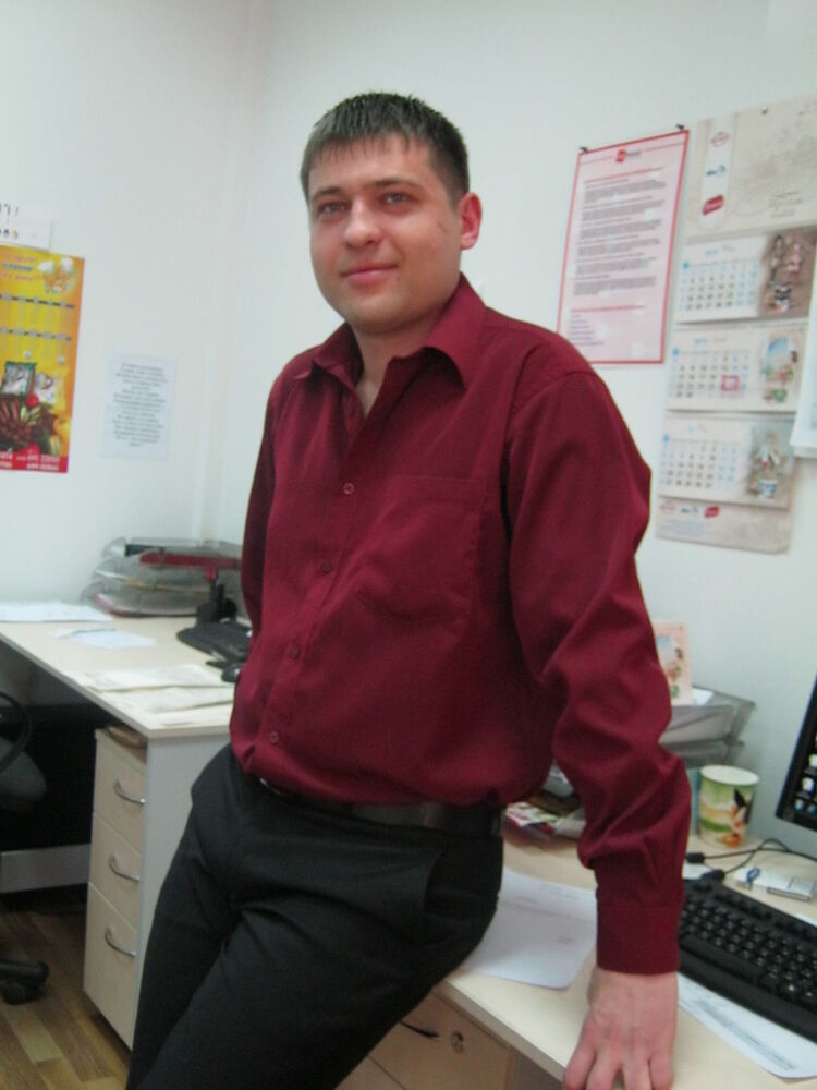  6548727  Sanea, 41 ,    