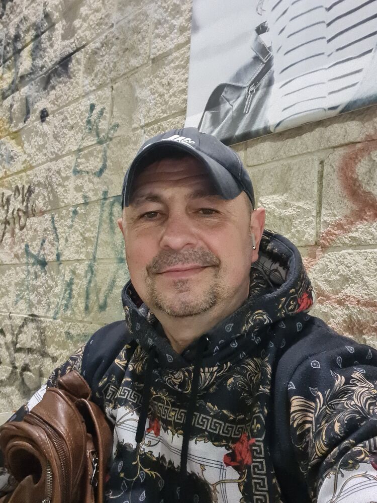  Lisbon,   Yuriy, 51 ,   ,   