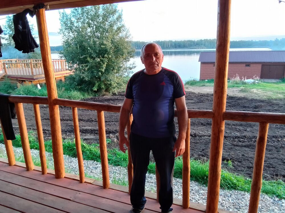  45758187  Valter, 65 ,    