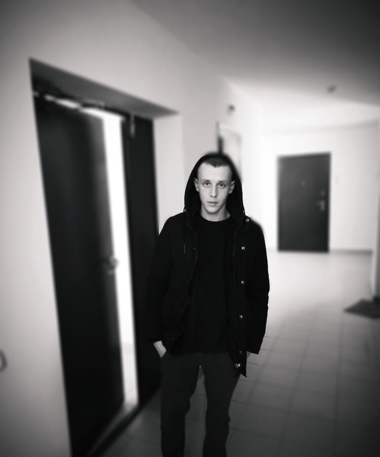 ���� 27692077 ������� �������, 32 ����, ���� ���������� � �����-����������